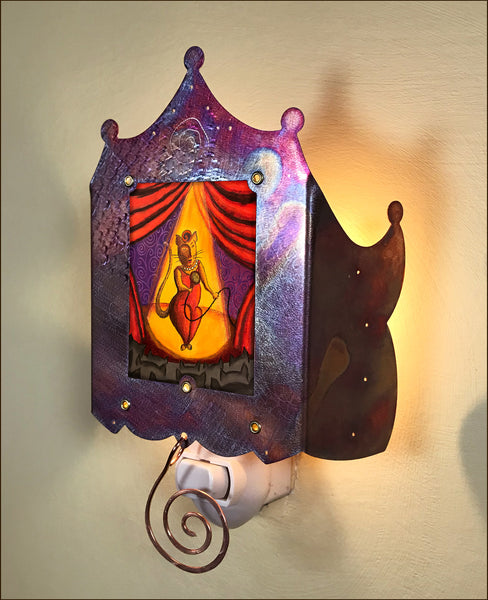 La Chateuse Luminette - SOLD OUT