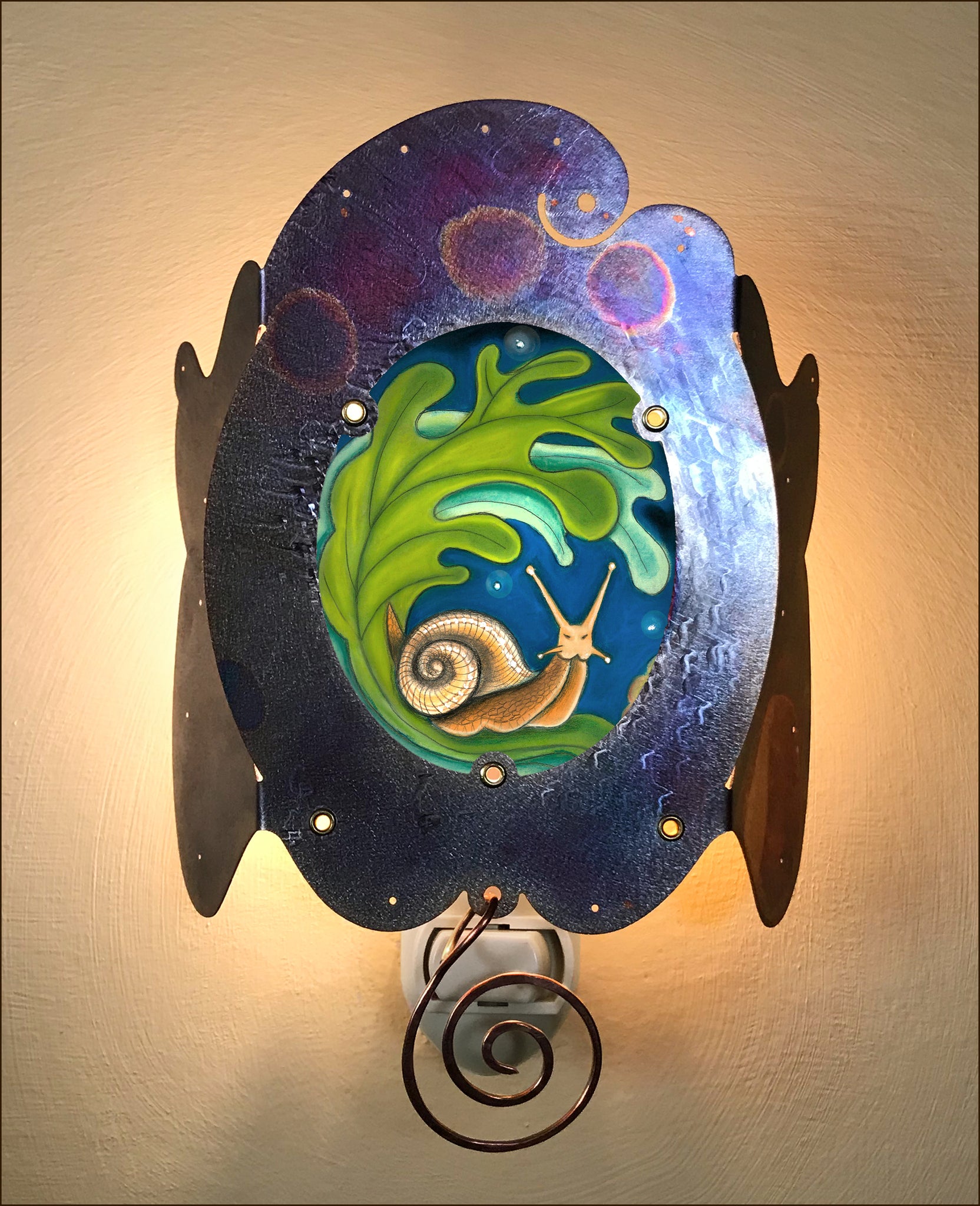 Garden Snail Luminette - 1 LEFT