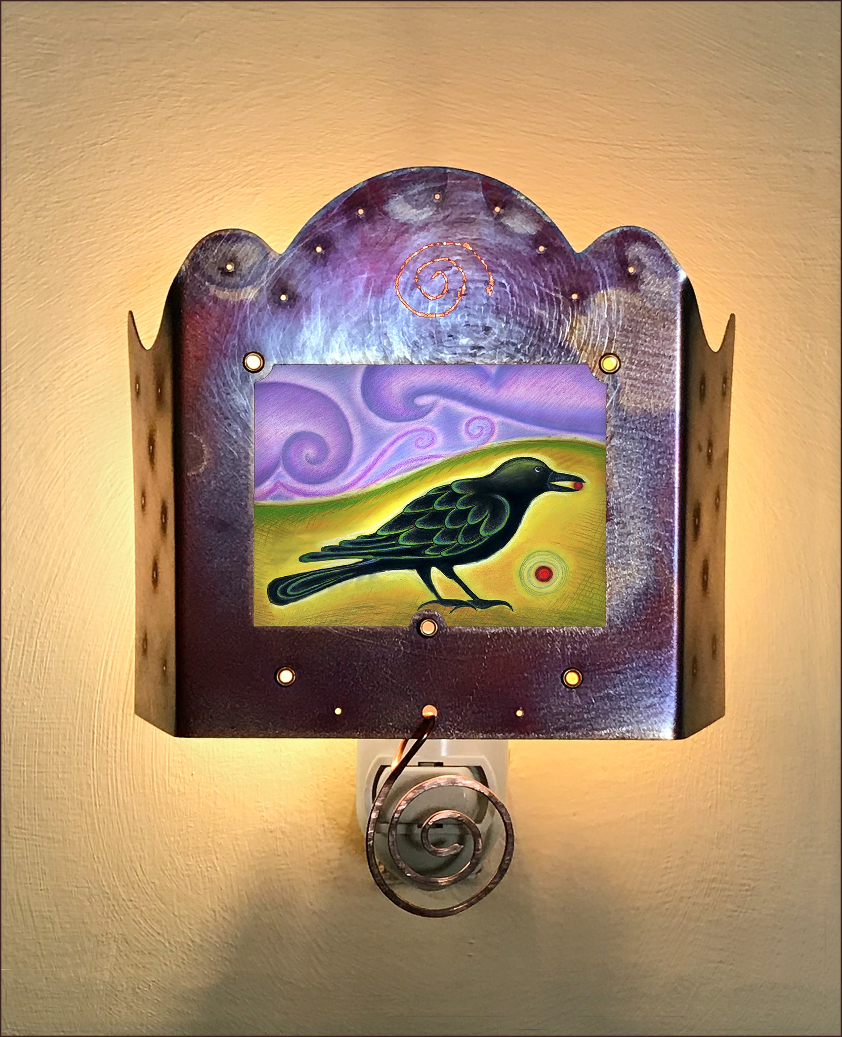 Crow with Berry Luminette